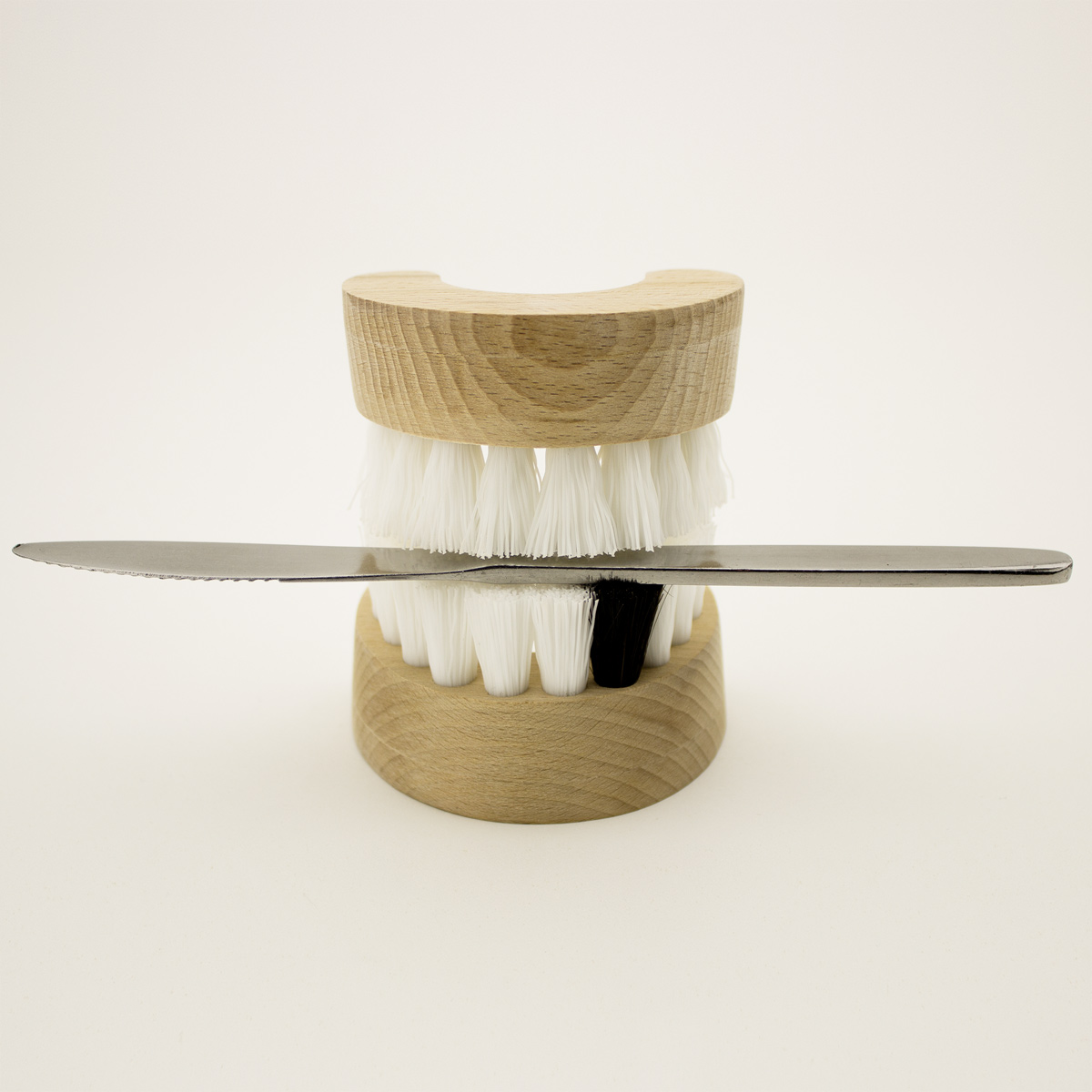 toothbrush_schwarz-4.jpg